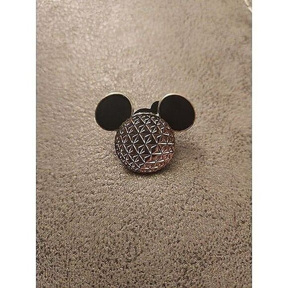 Disney Epcot Spaceship Earth Pin - Picture 2 of 4